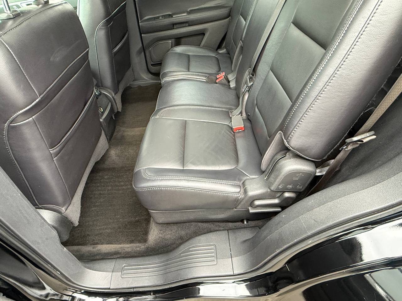 Ford Explorer XLT FWD 2011