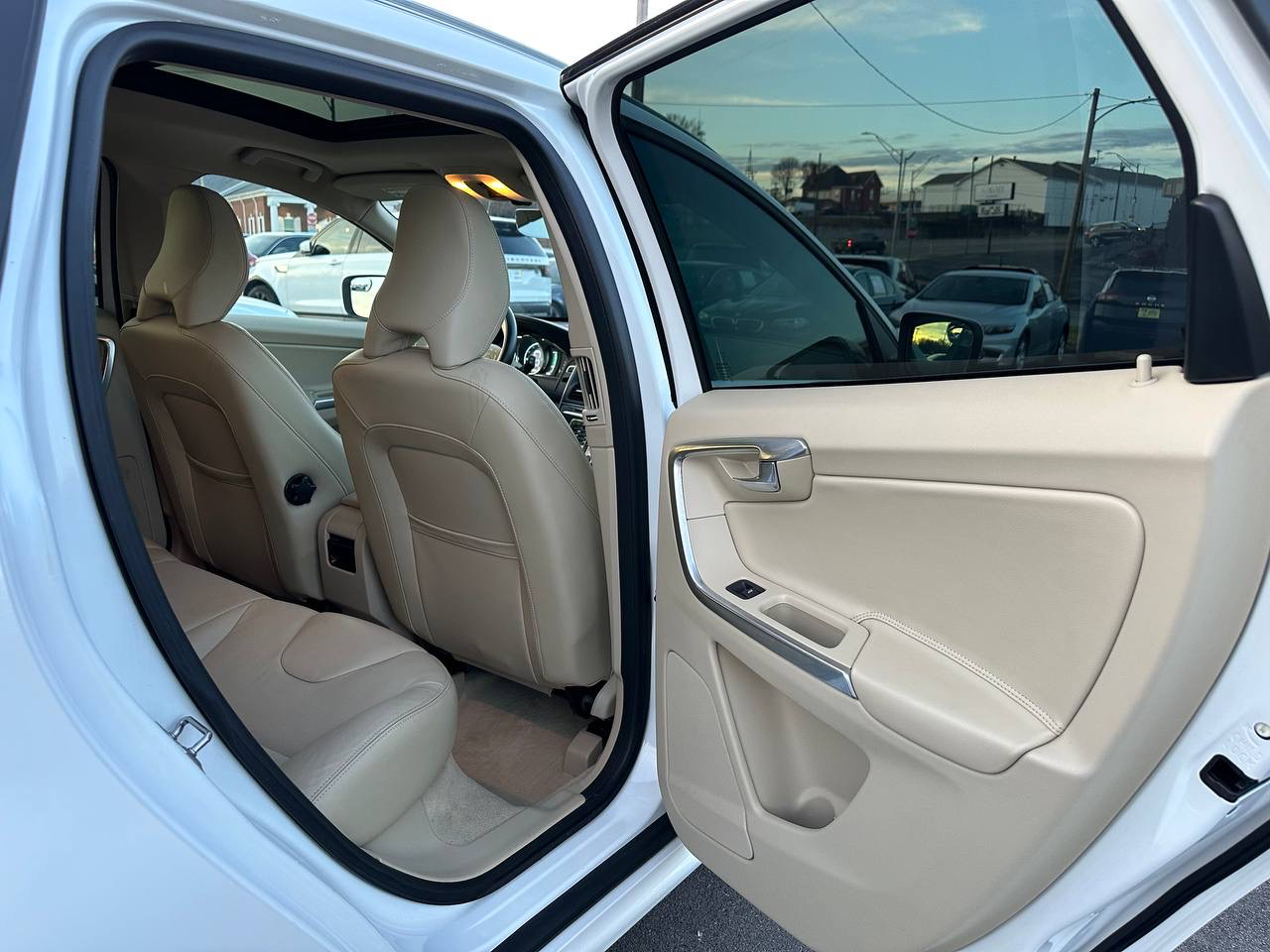 Volvo XC60 T6 Premier AWD 2015