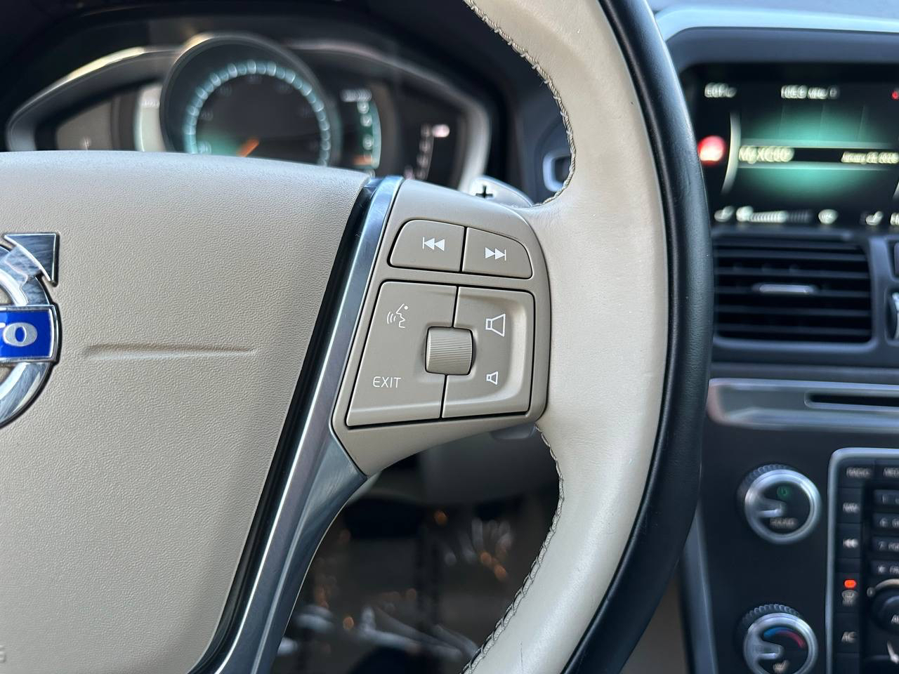 Volvo XC60 T6 Premier AWD 2015