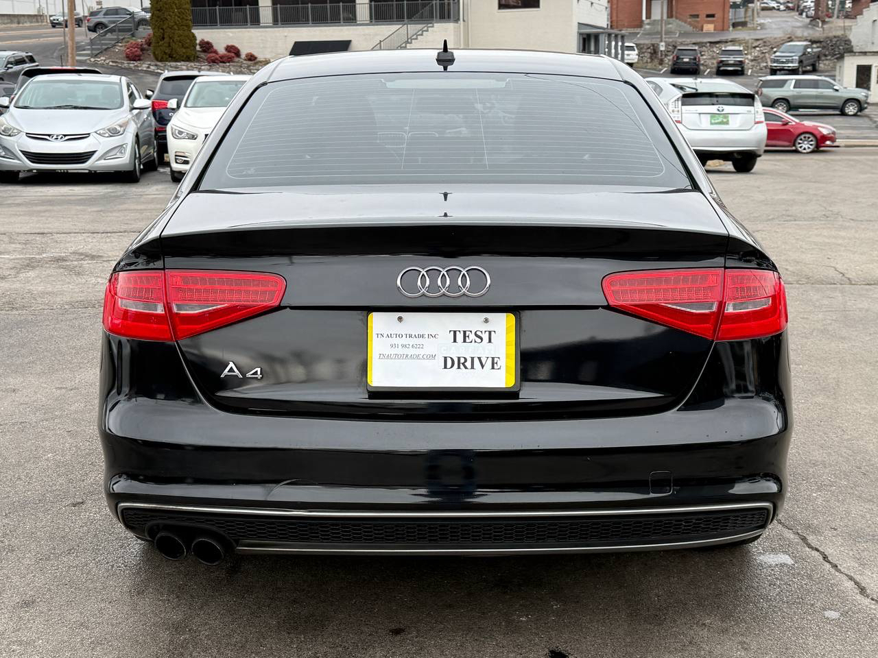 Audi A4 2.0 T Sedan FrontTrak Multitronic 2015