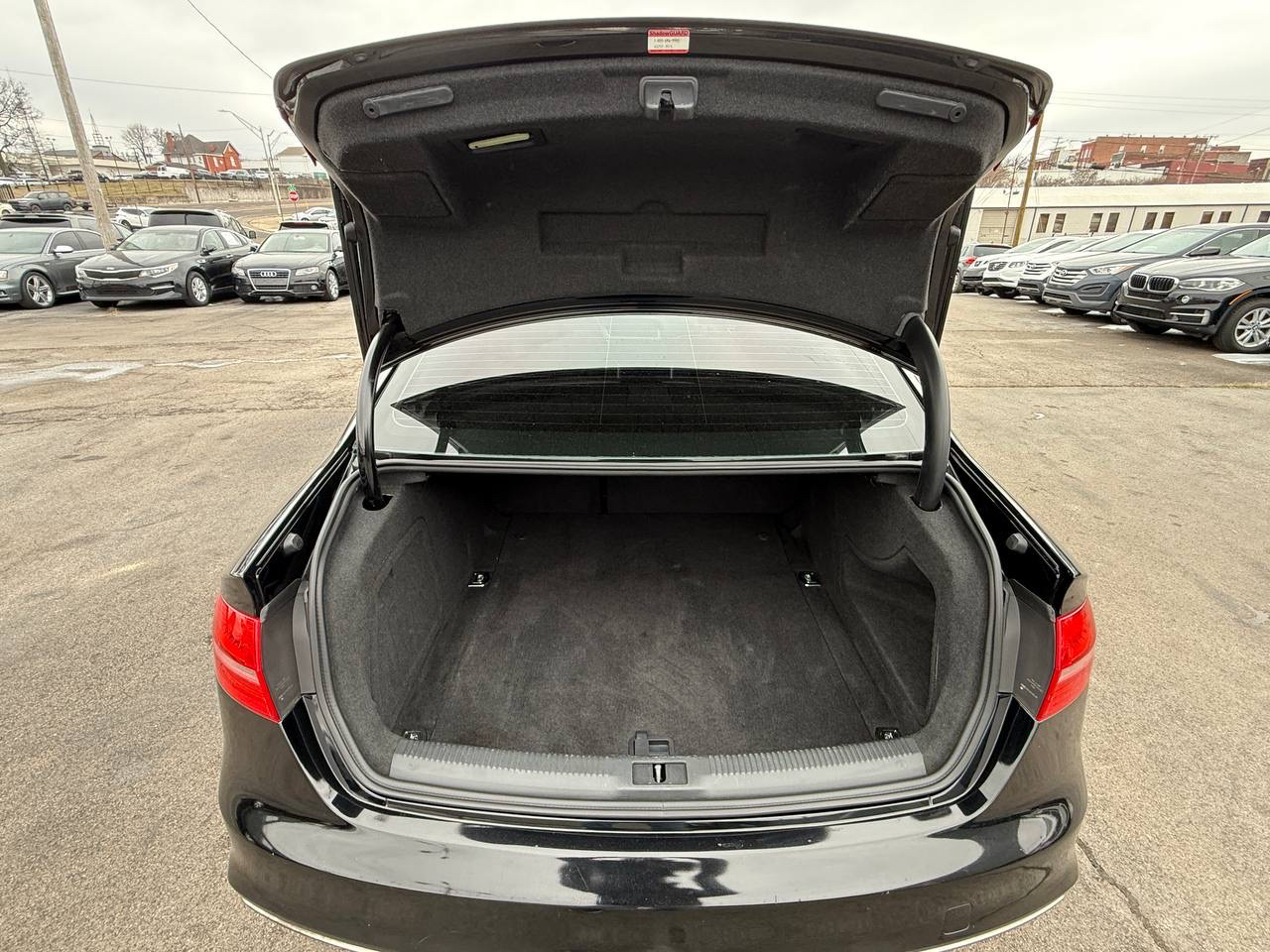 Audi A4 2.0 T Sedan FrontTrak Multitronic 2015