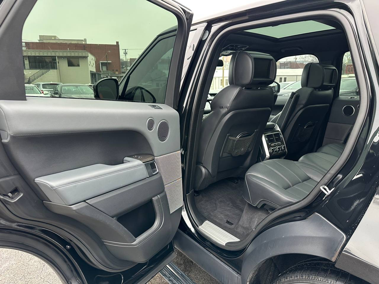 Land Rover Range Rover Sport 5.0L V8 Supercharged 2014