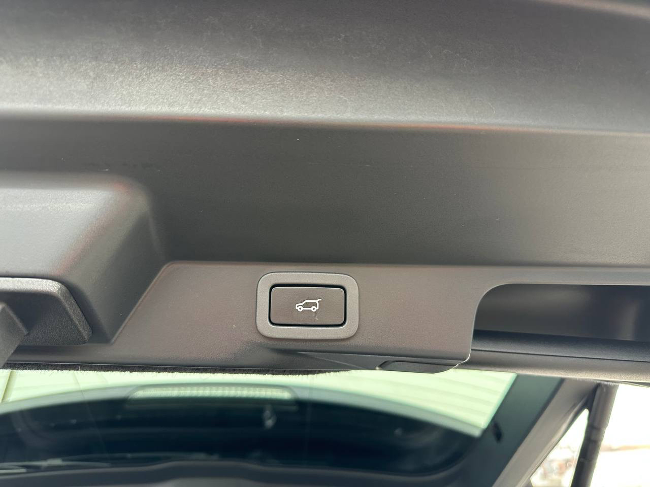 Land Rover Range Rover Sport 5.0L V8 Supercharged 2014