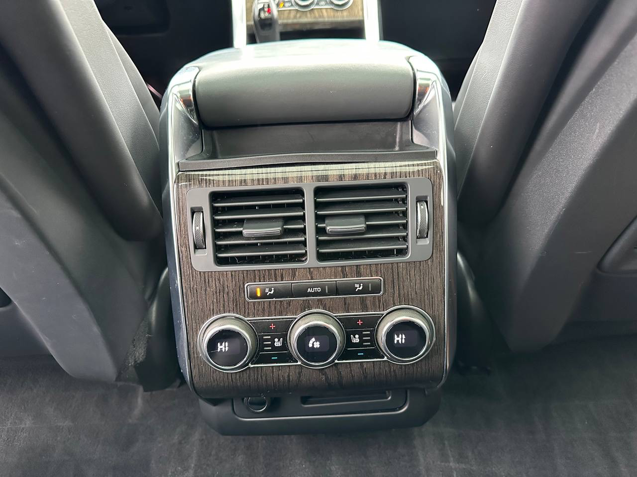 Land Rover Range Rover Sport 5.0L V8 Supercharged 2014