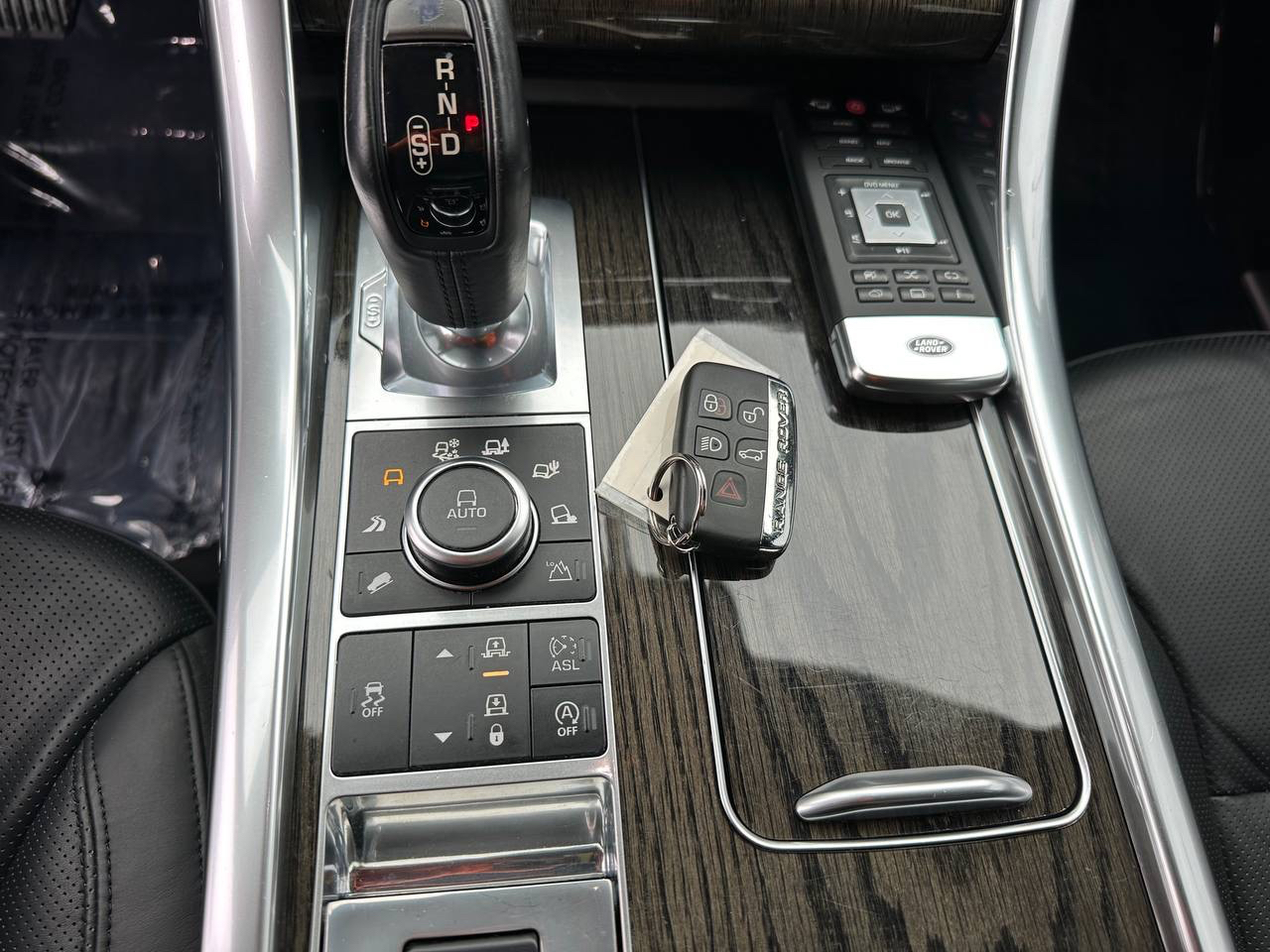 Land Rover Range Rover Sport 5.0L V8 Supercharged 2014