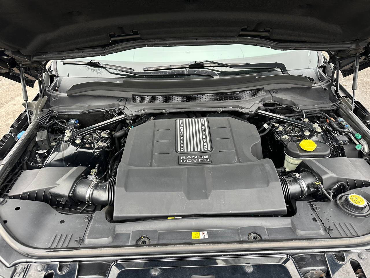 Land Rover Range Rover Sport 5.0L V8 Supercharged 2014