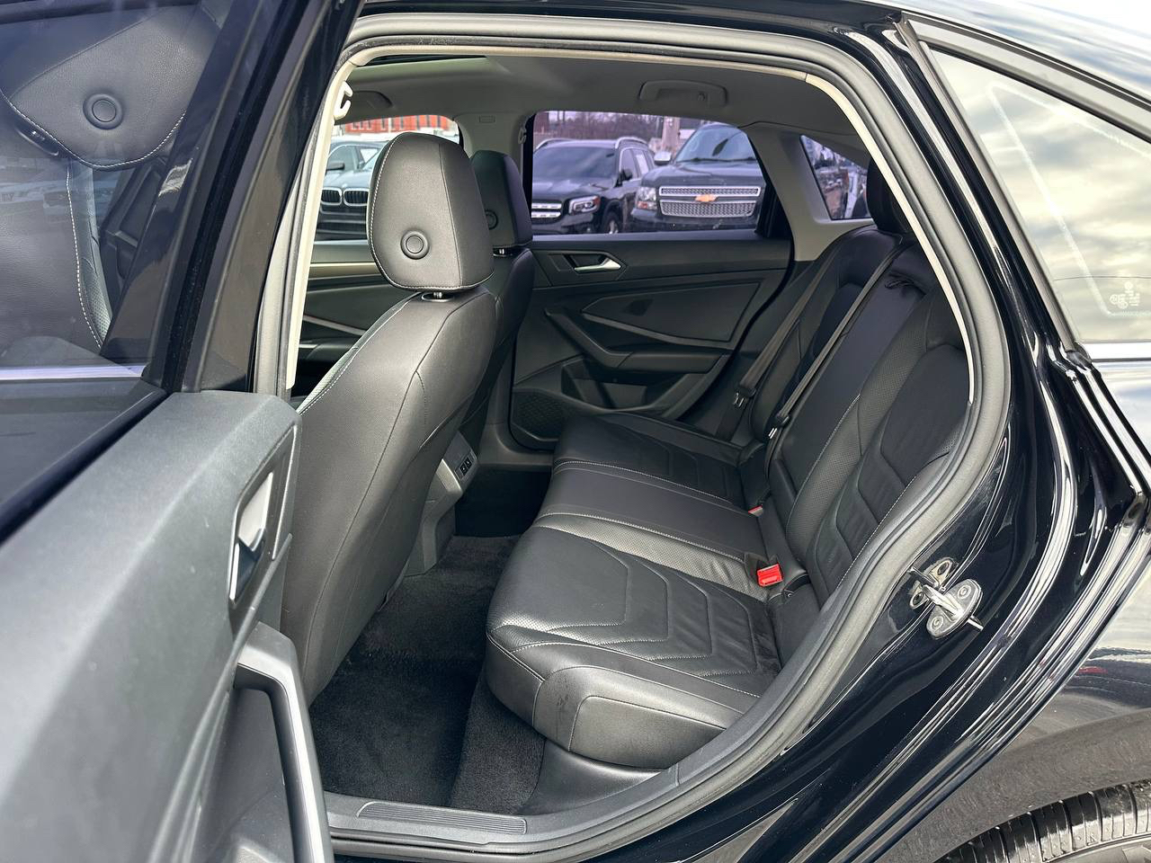 Volkswagen Jetta 1.4T SEL Premium 8A 2021