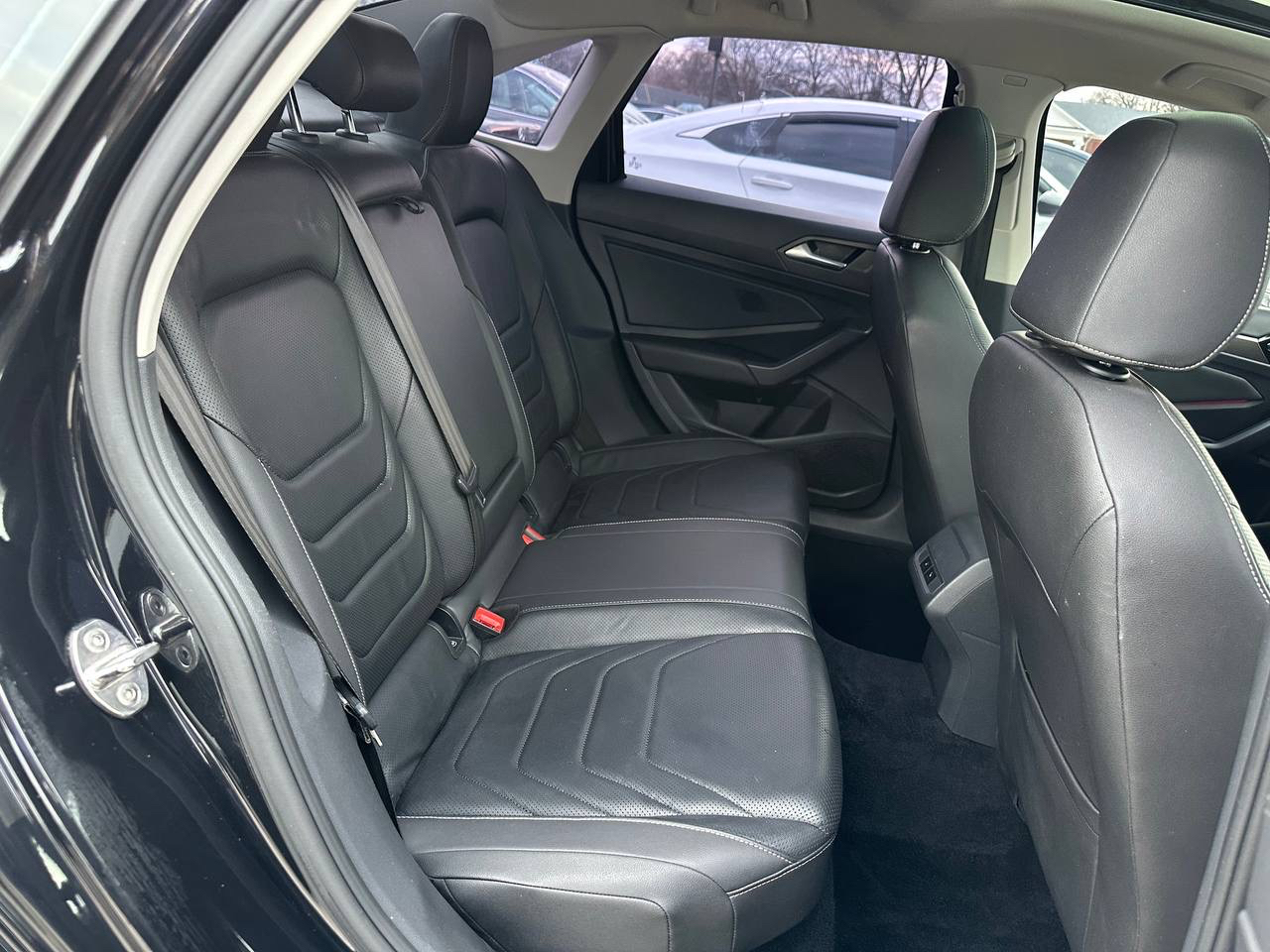 Volkswagen Jetta 1.4T SEL Premium 8A 2021