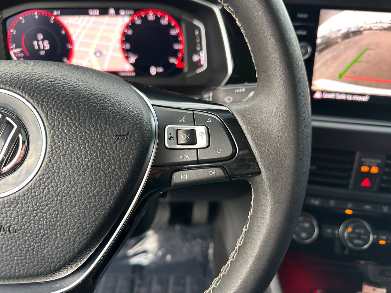 Volkswagen Jetta 1.4T SEL Premium 8A 2021