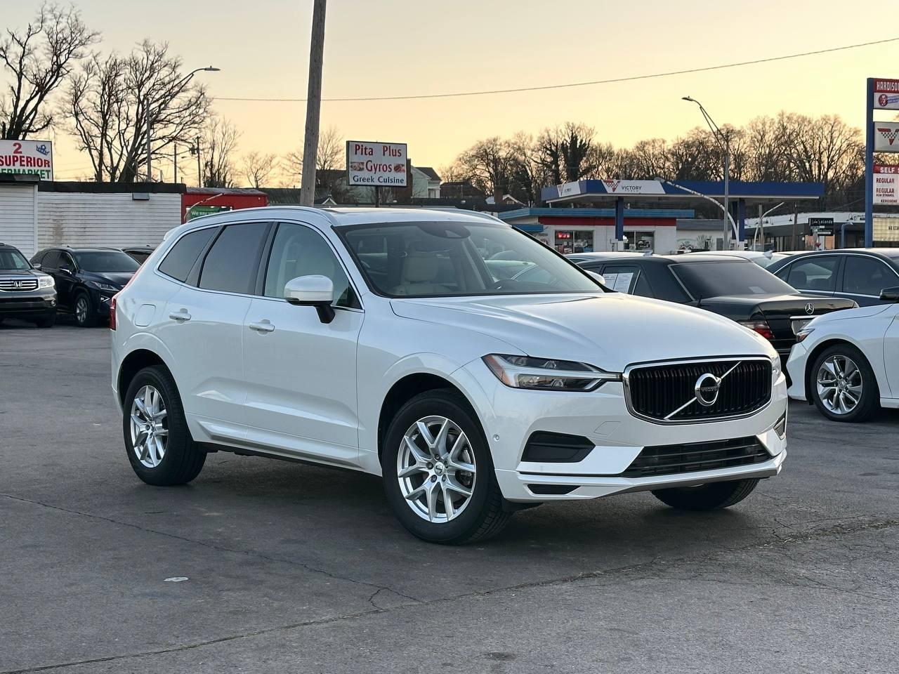 Volvo XC60 T5 Momentum AWD 2018