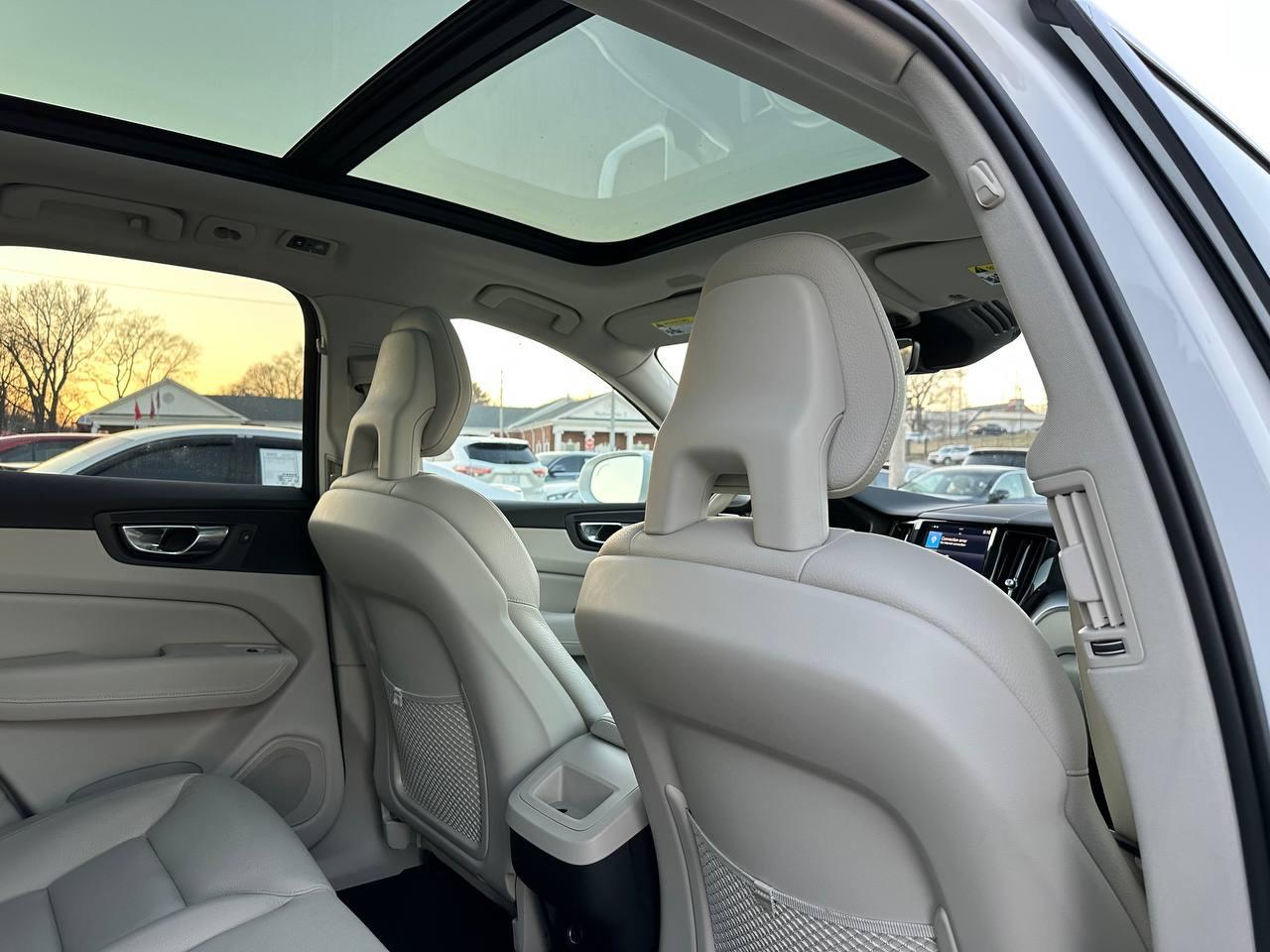 Volvo XC60 T5 Momentum AWD 2018