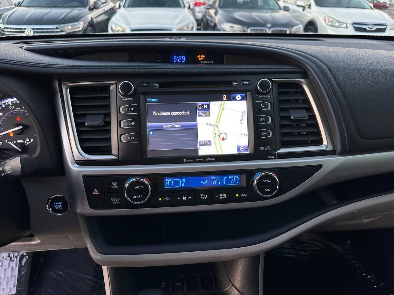 Toyota Highlander XLE FWD V6 2016