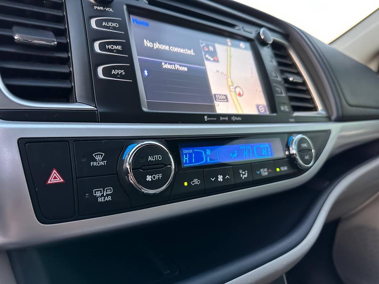 Toyota Highlander XLE FWD V6 2016