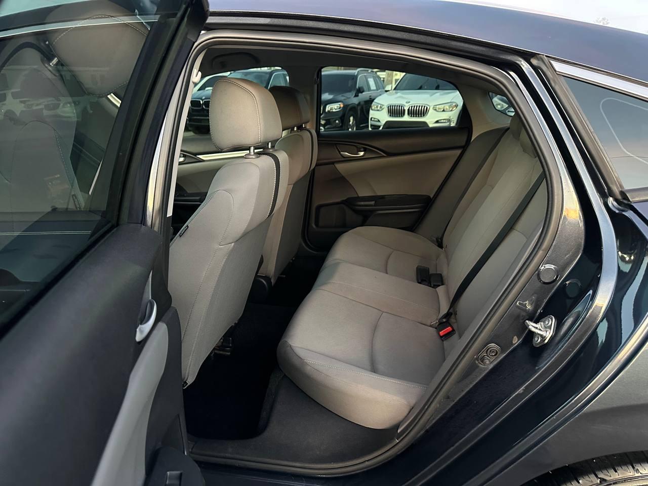 Honda Civic LX Sedan CVT 2016