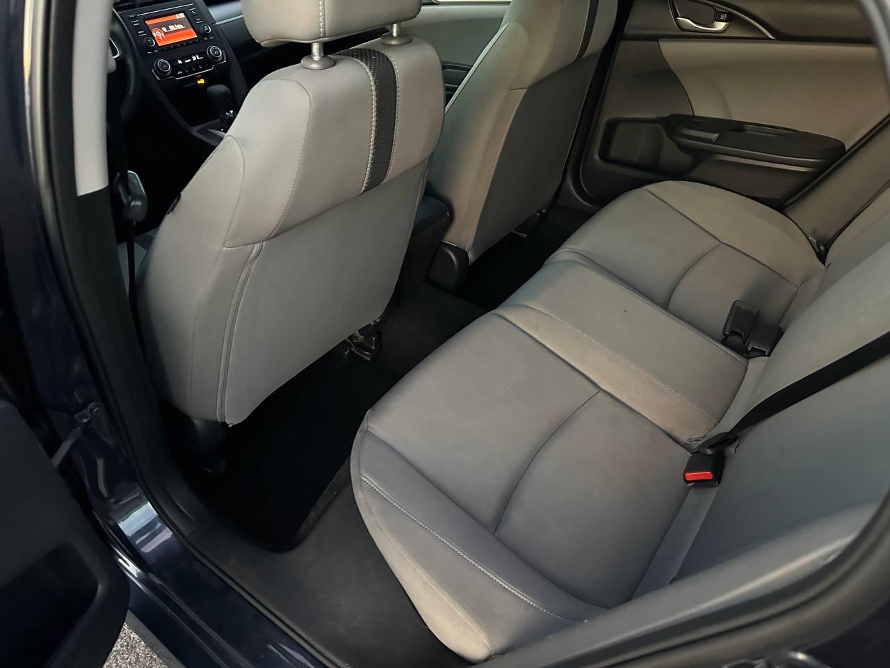 Honda Civic LX Sedan CVT 2016
