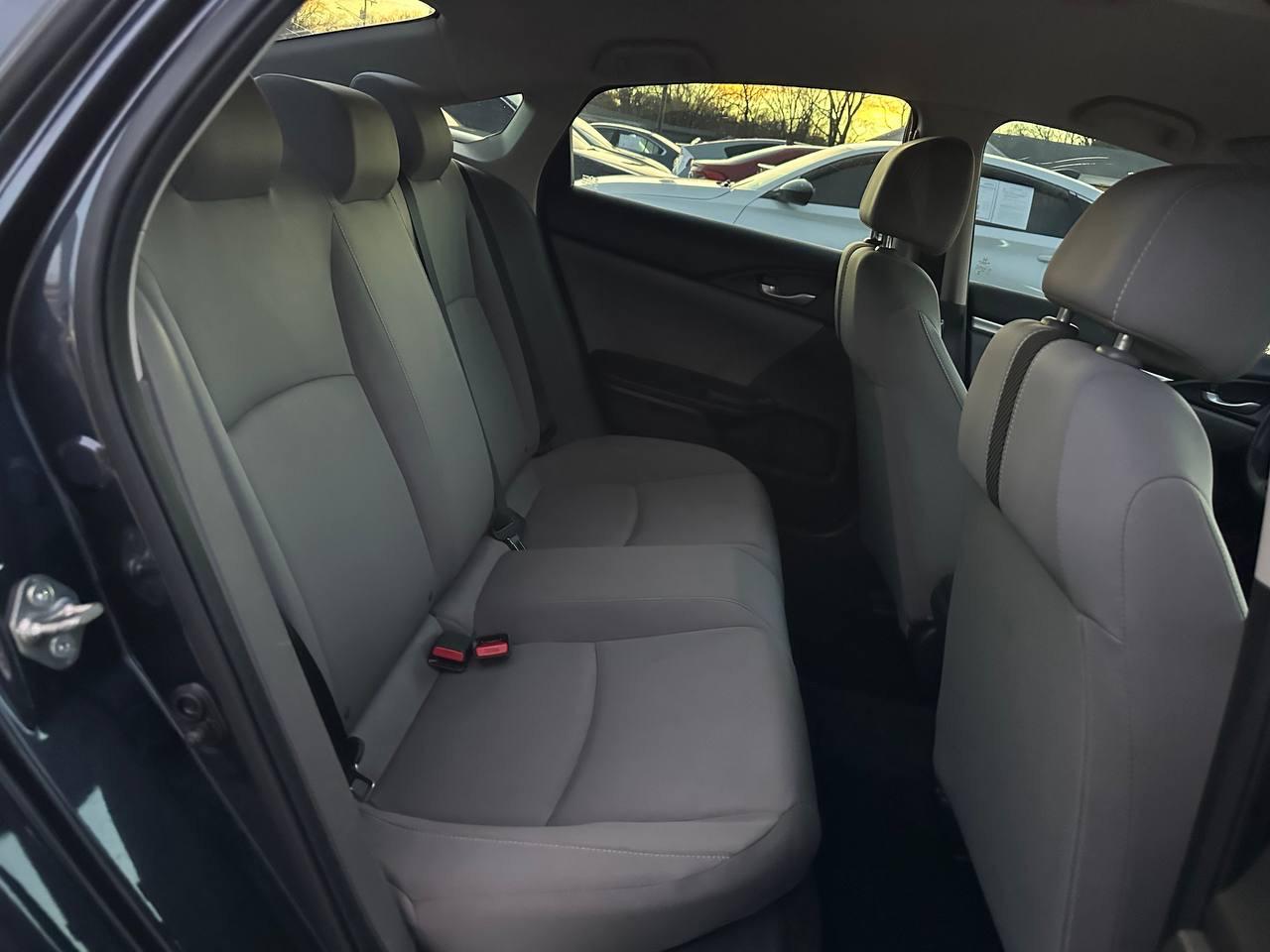 Honda Civic LX Sedan CVT 2016