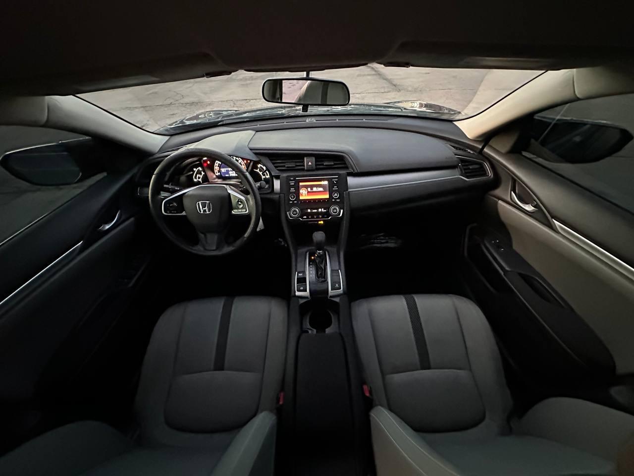 Honda Civic LX Sedan CVT 2016