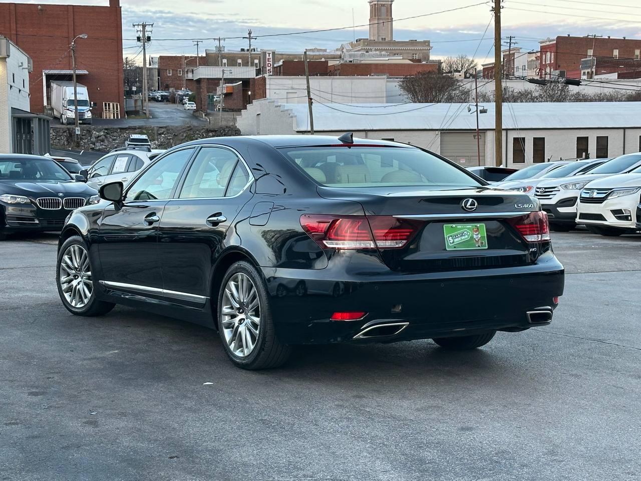 Lexus LS 460 Luxury Sedan AWD 2014