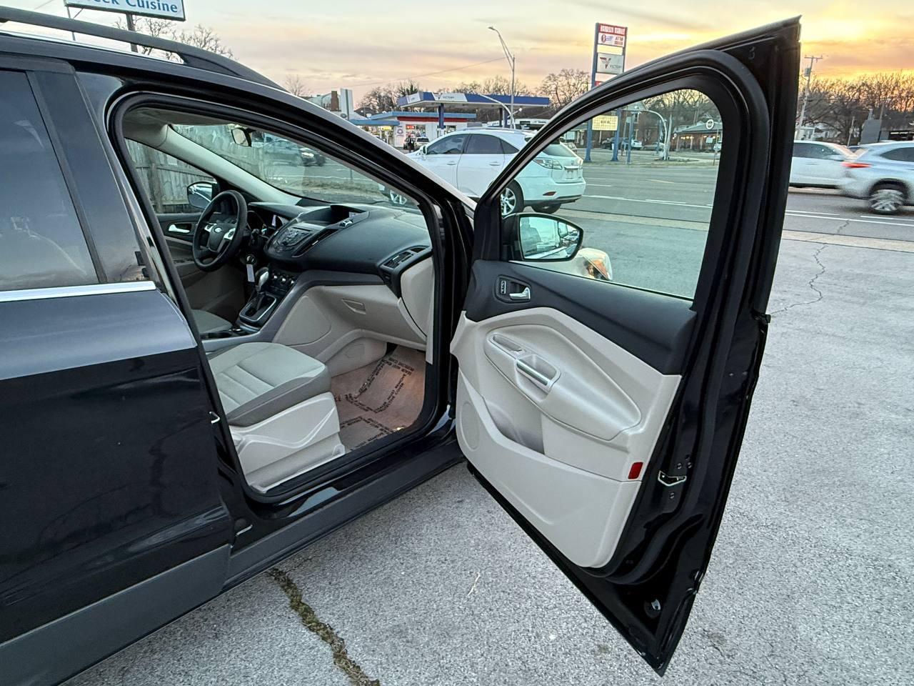 Ford Escape SE FWD 2013