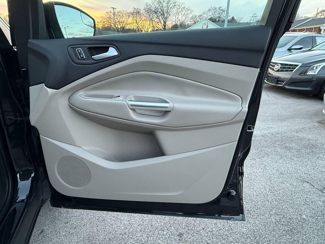 Ford Escape SE FWD 2013