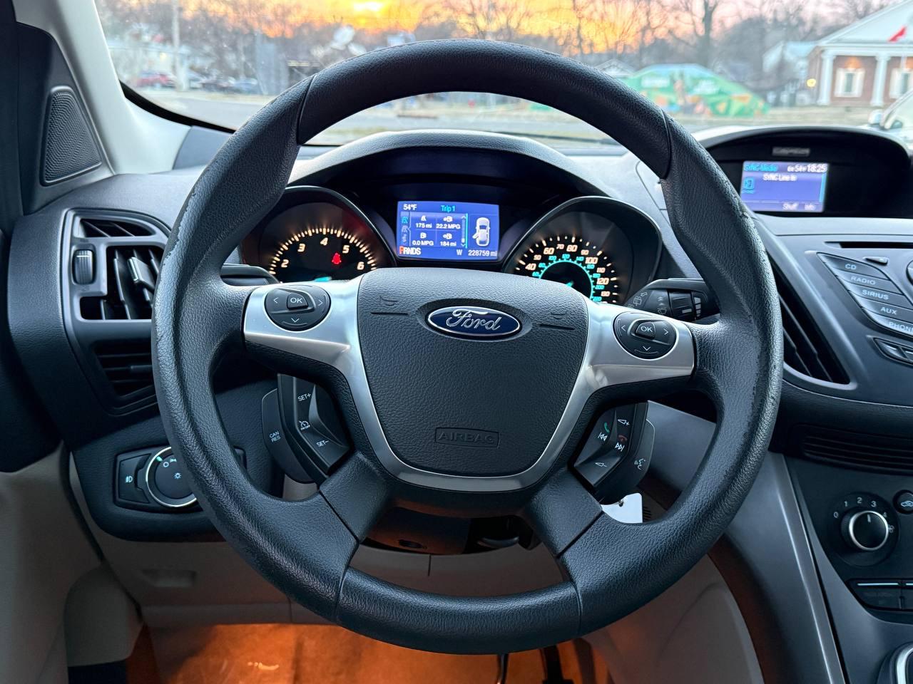 Ford Escape SE FWD 2013