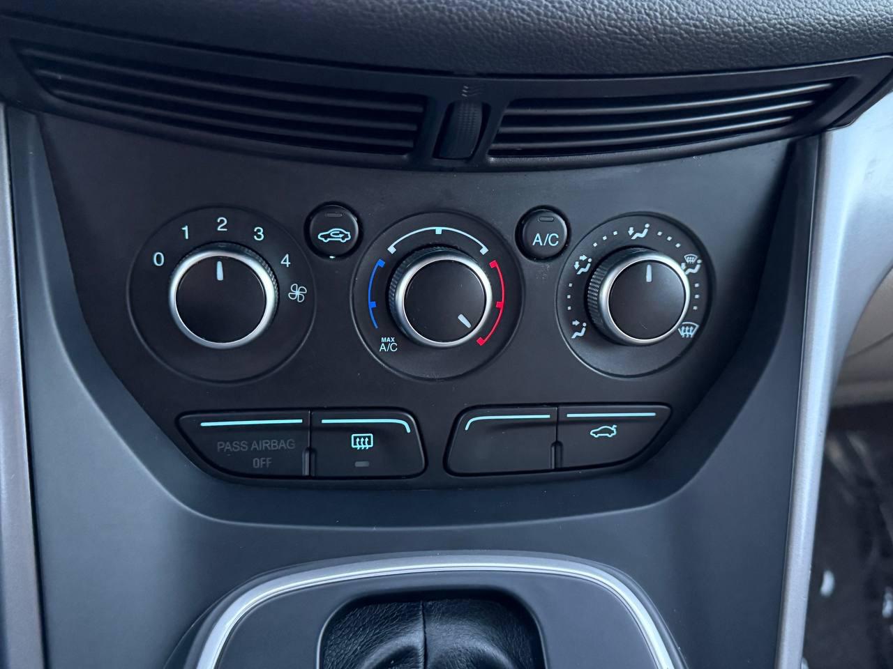 Ford Escape SE FWD 2013