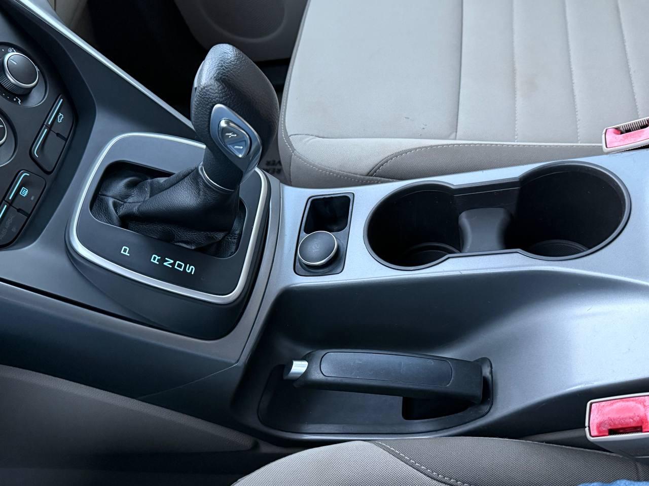 Ford Escape SE FWD 2013