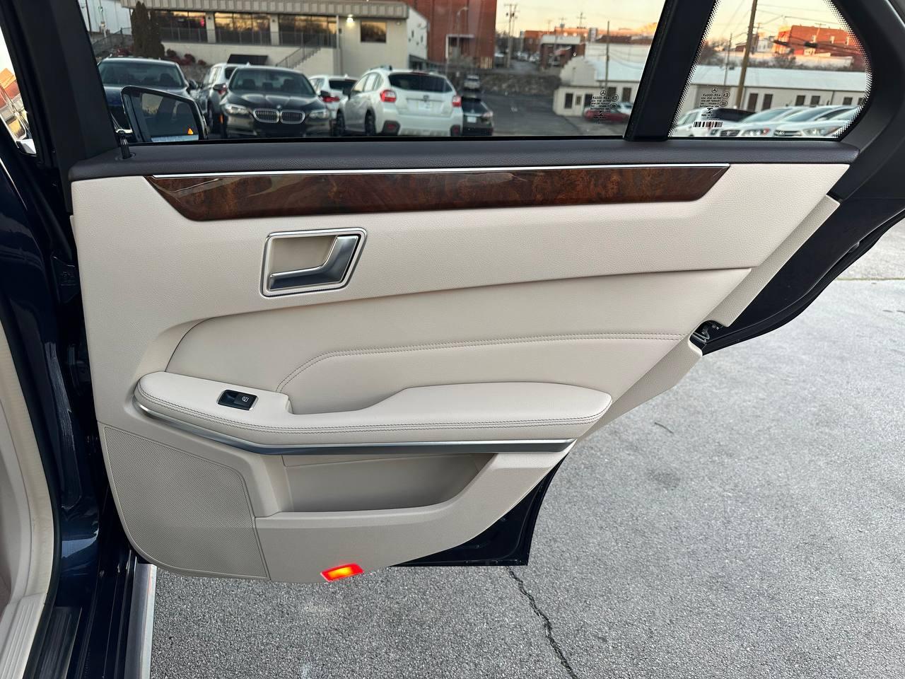 Mercedes-Benz E-Class E350 Sport 4MATIC Sedan 2015