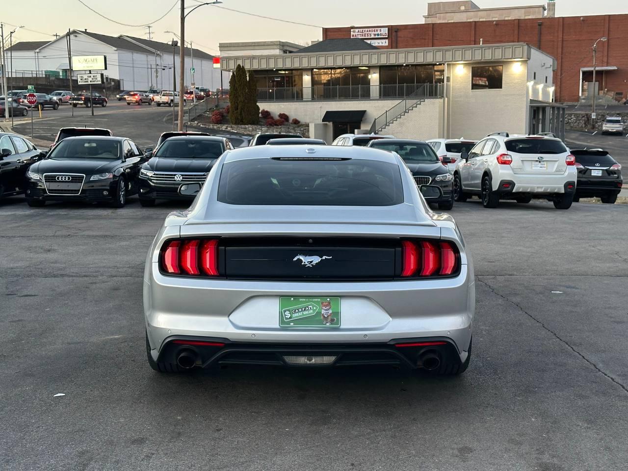 Ford Mustang EcoBoost Coupe 2018