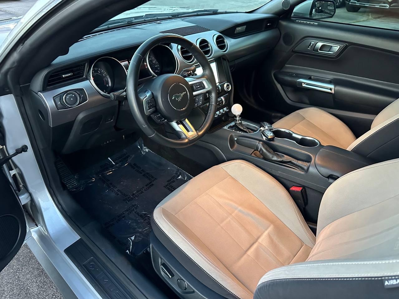 Ford Mustang EcoBoost Coupe 2018