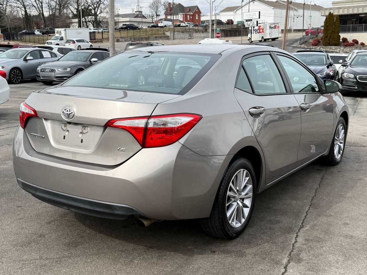 Toyota Corolla S Premium CVT 2014