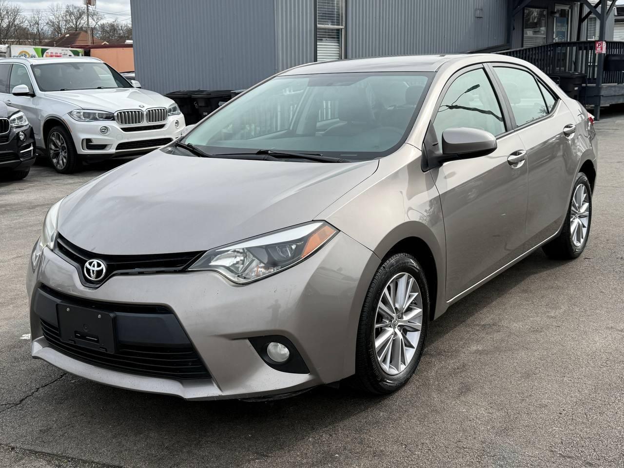 Toyota Corolla S Premium CVT 2014