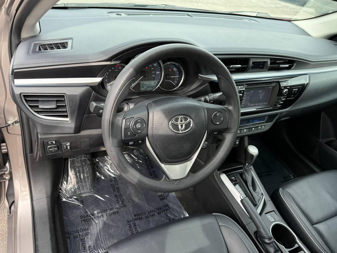Toyota Corolla S Premium CVT 2014