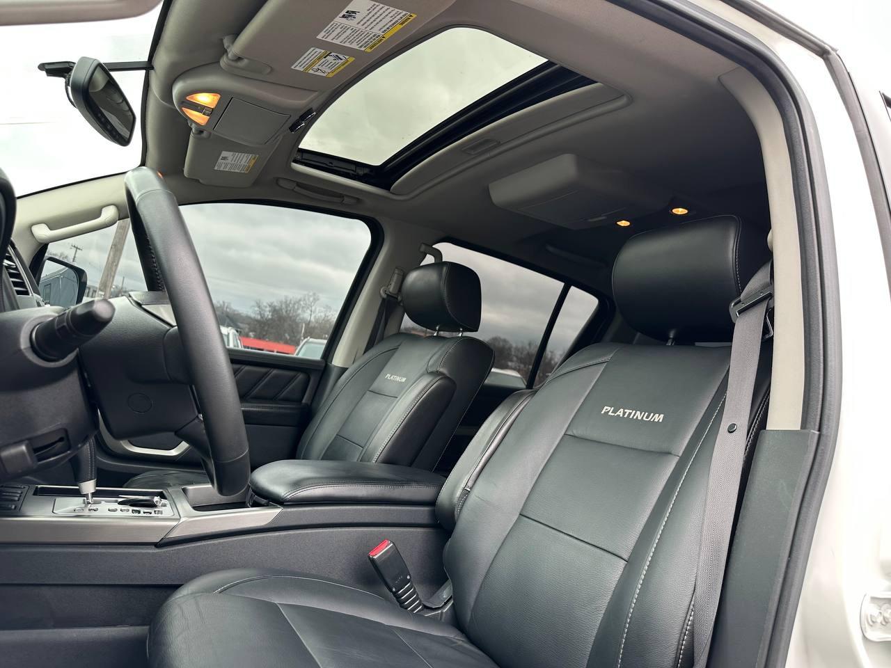 Nissan Armada Platinum 2WD 2015