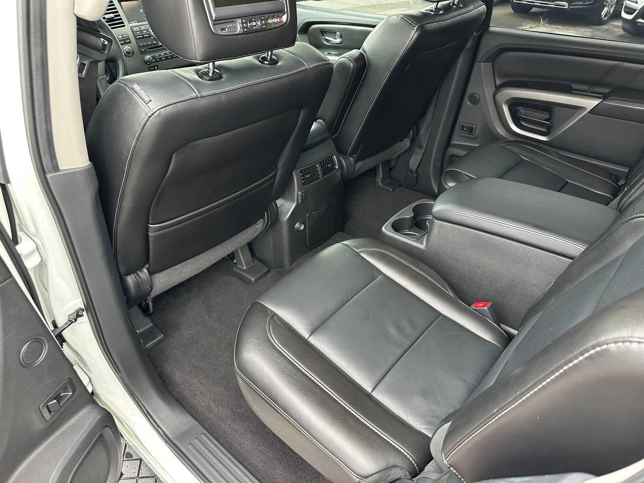 Nissan Armada Platinum 2WD 2015