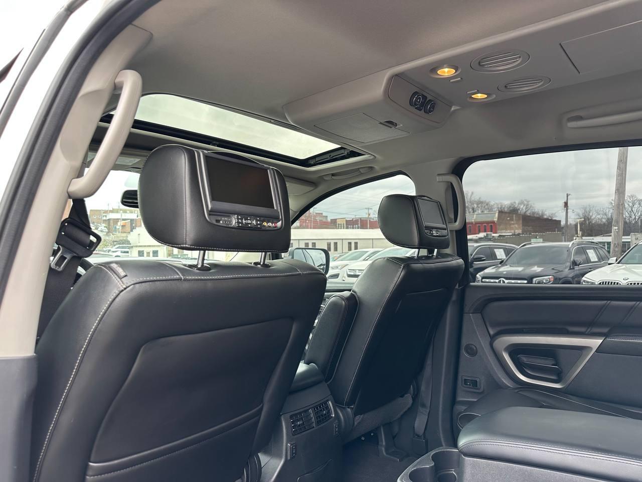 Nissan Armada Platinum 2WD 2015