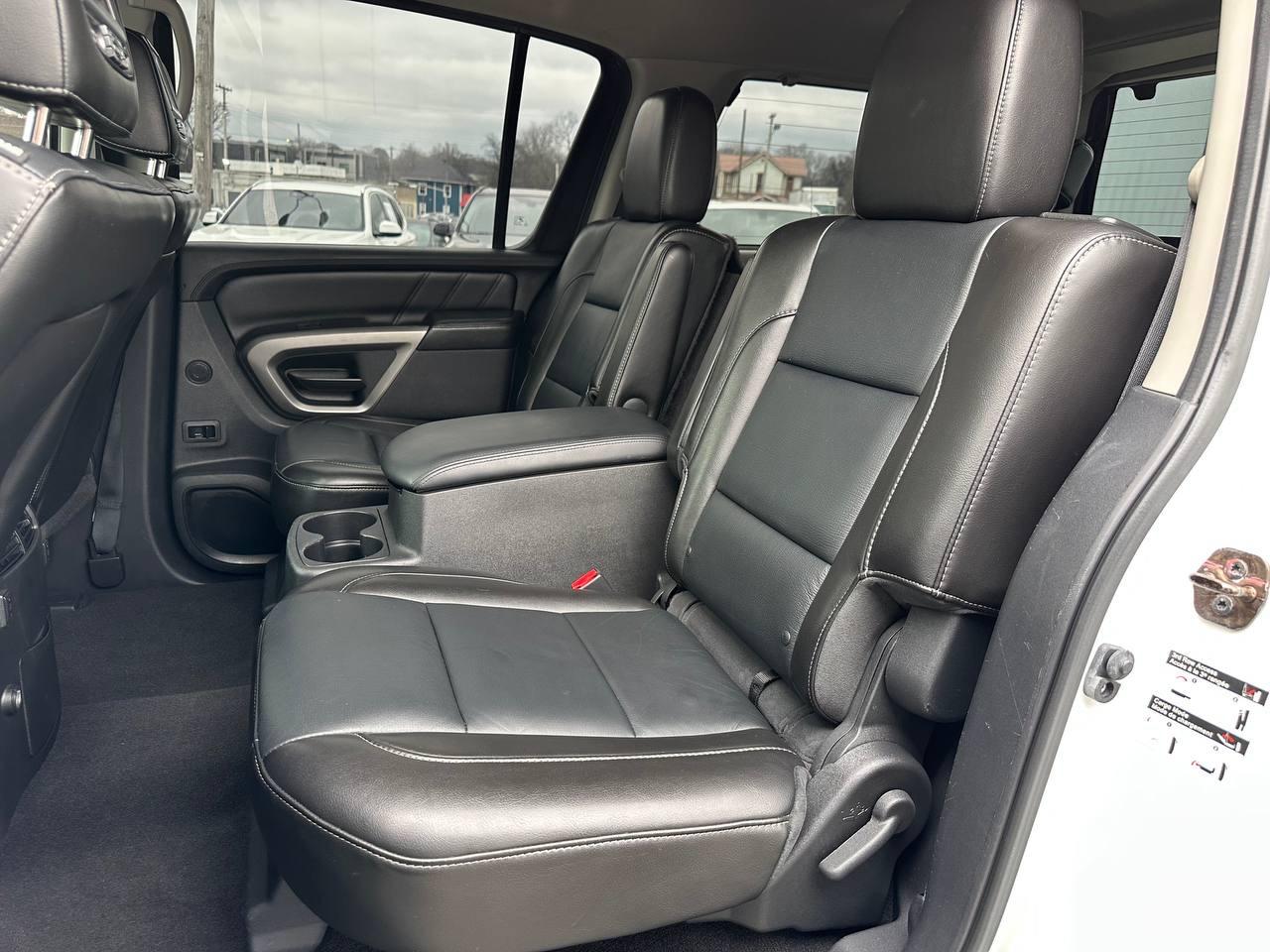 Nissan Armada Platinum 2WD 2015