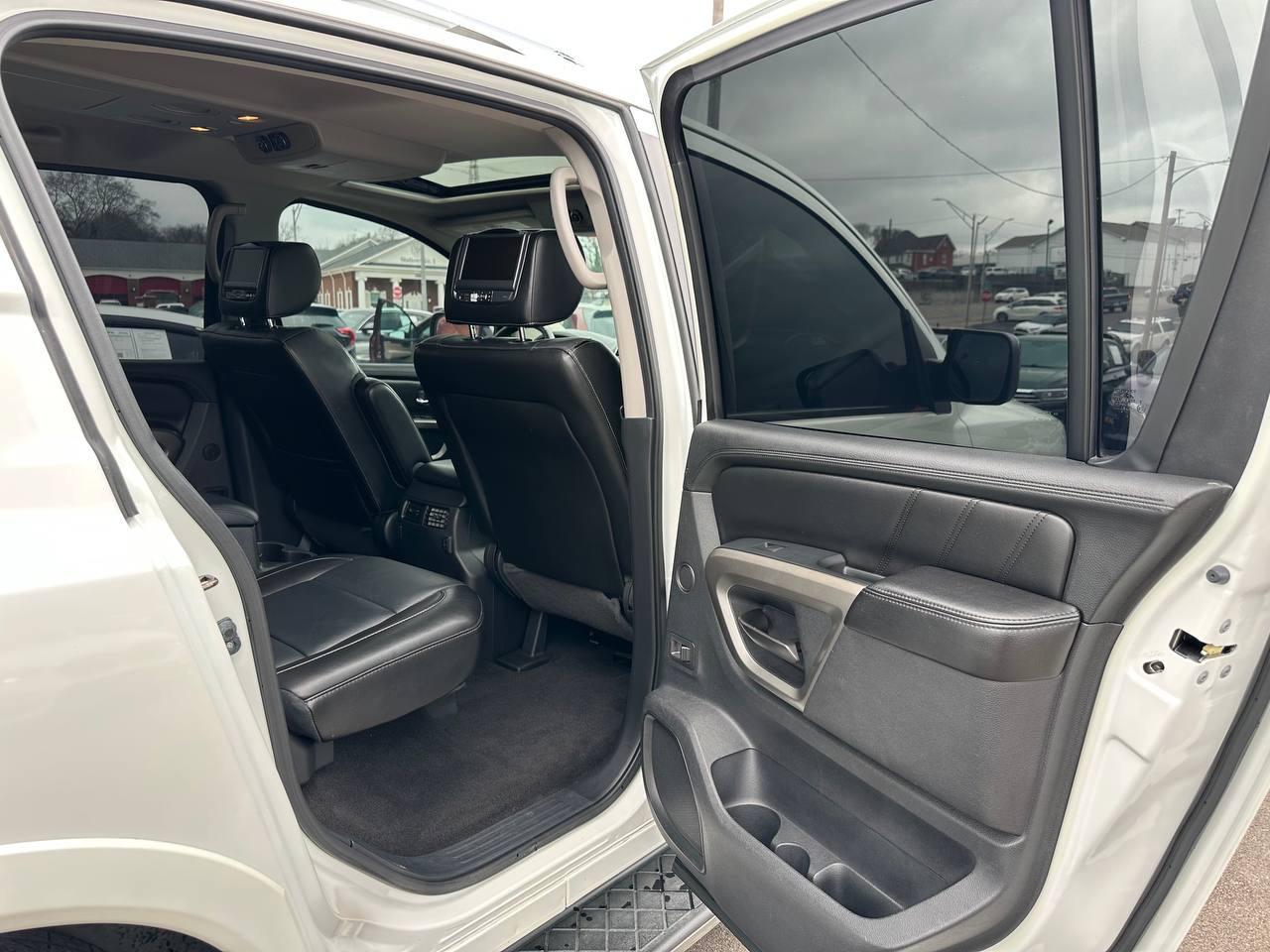 Nissan Armada Platinum 2WD 2015