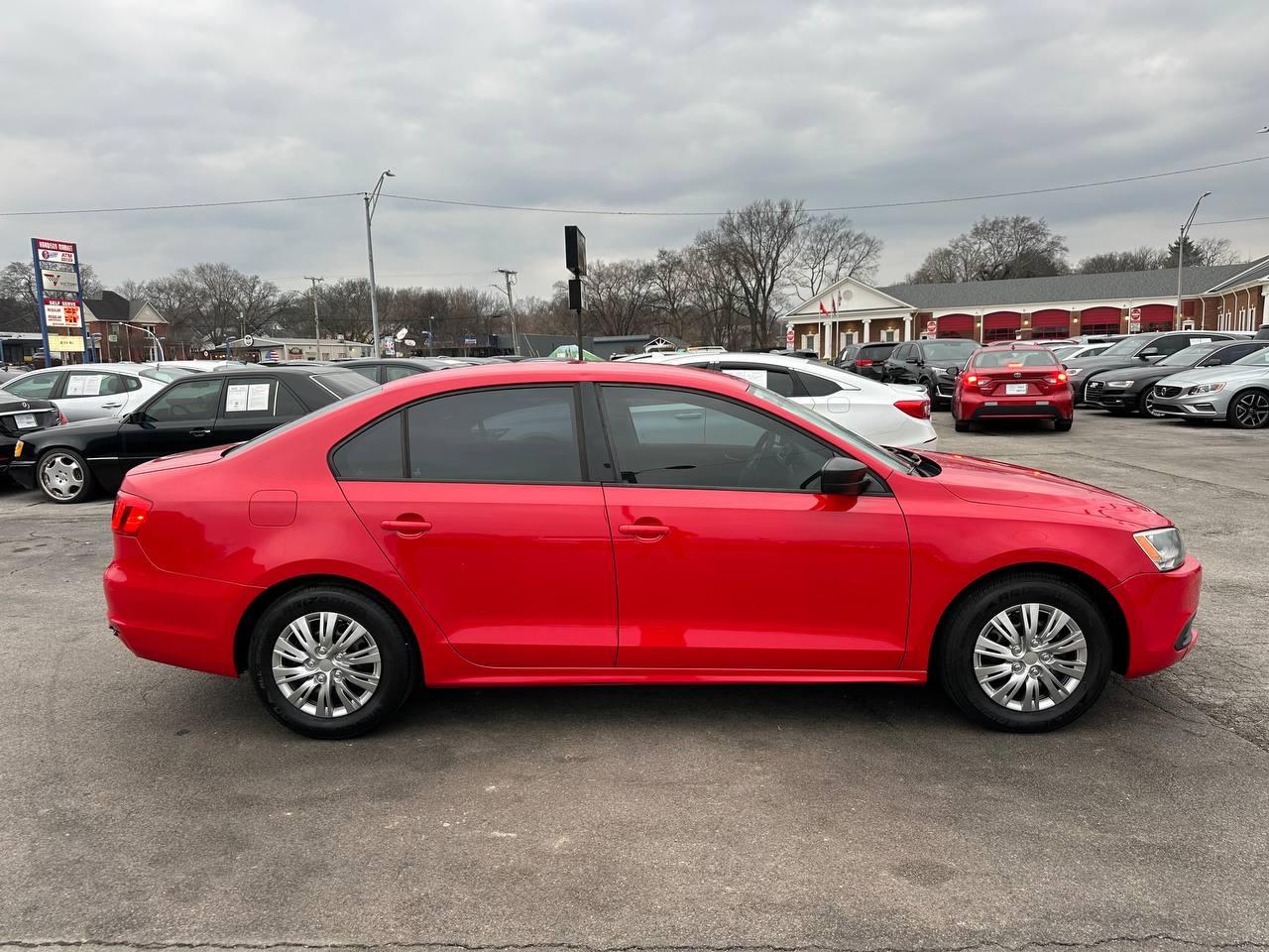 Volkswagen Jetta S 2014