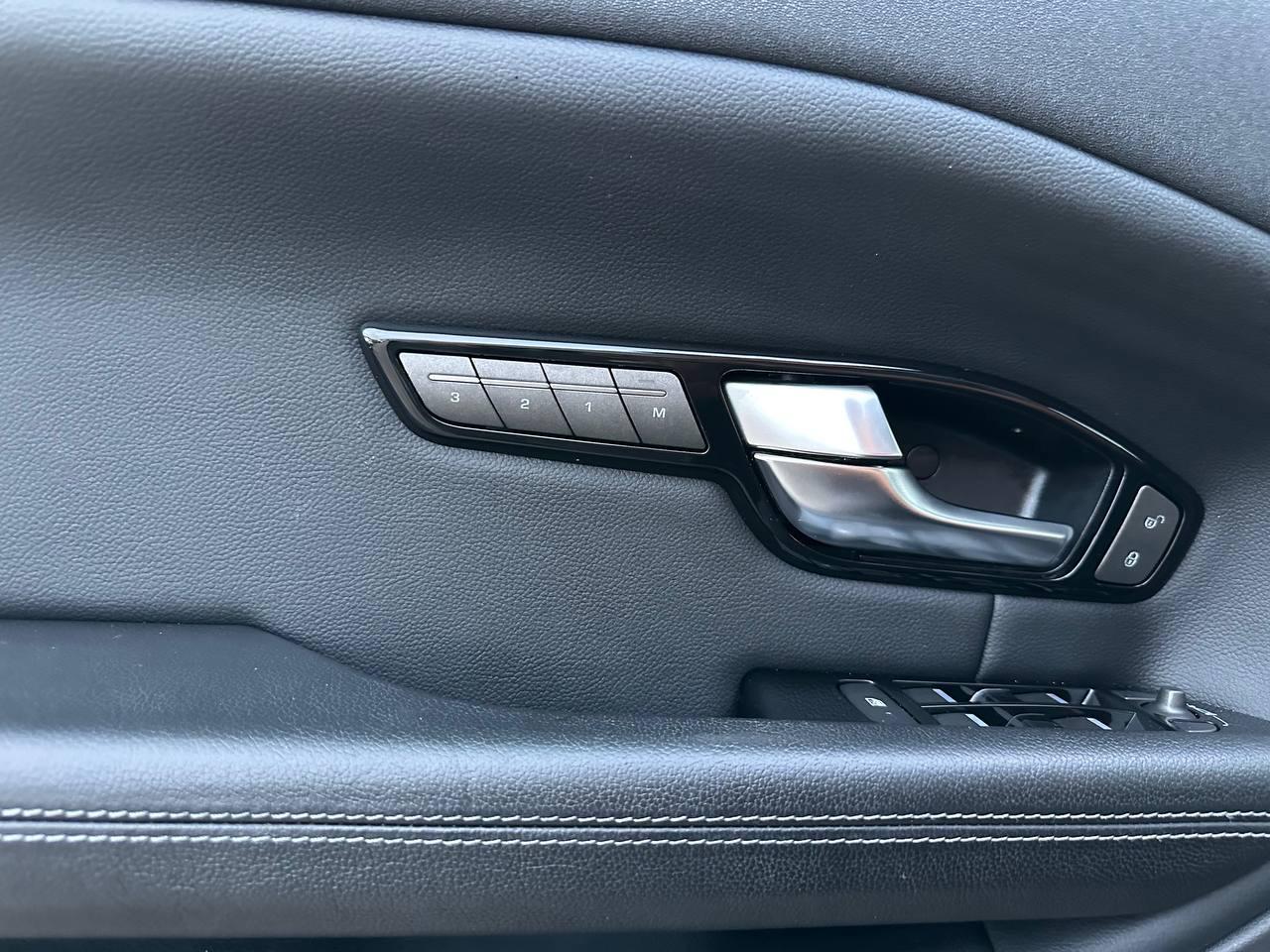 Land Rover Range Rover Evoque Landmark Edition 2019