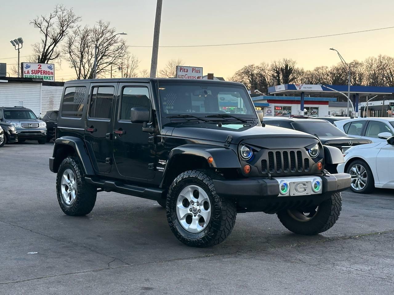 Jeep Wrangler Unlimited Sahara 4WD 2013