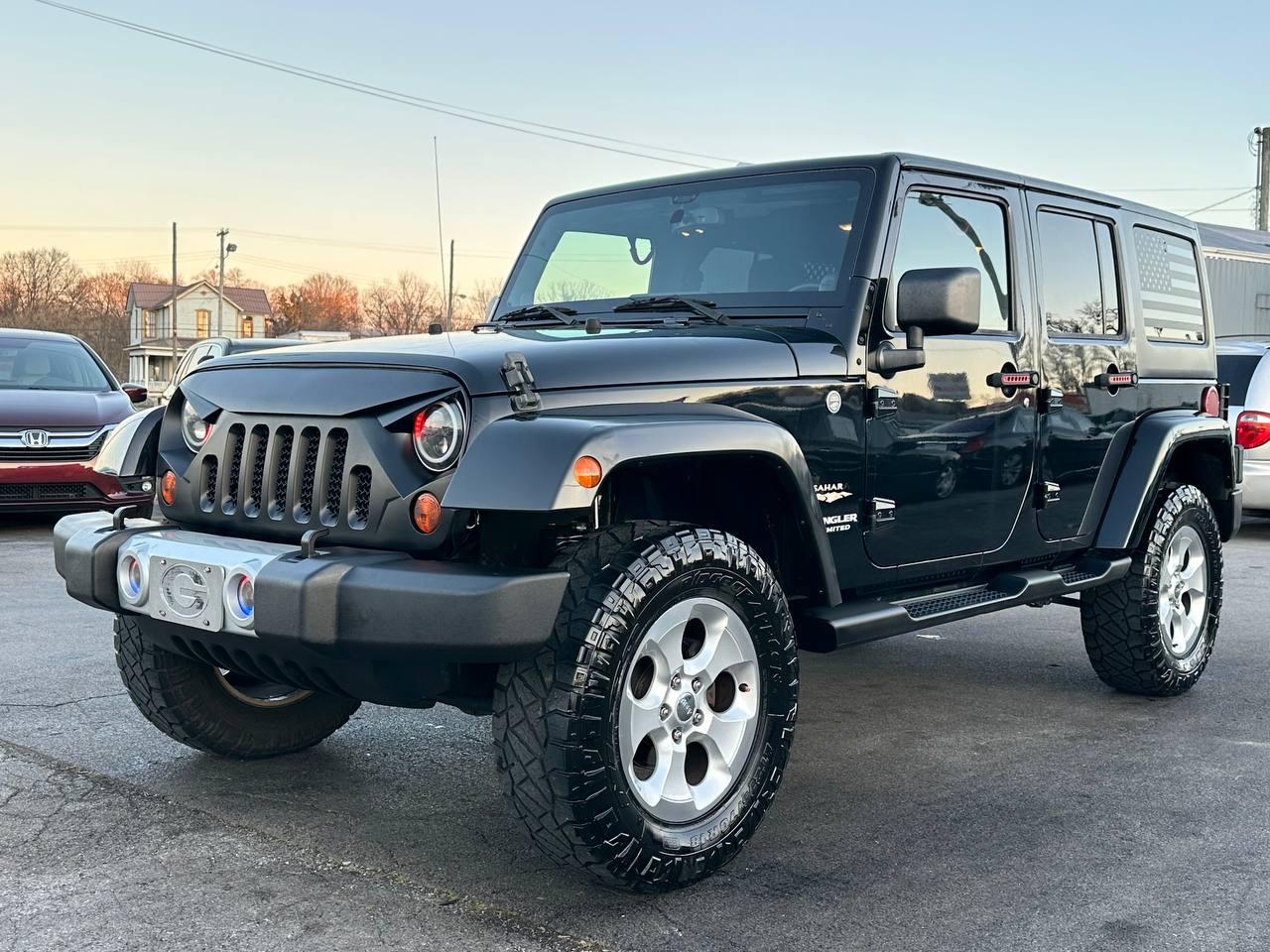 Jeep Wrangler Unlimited Sahara 4WD 2013