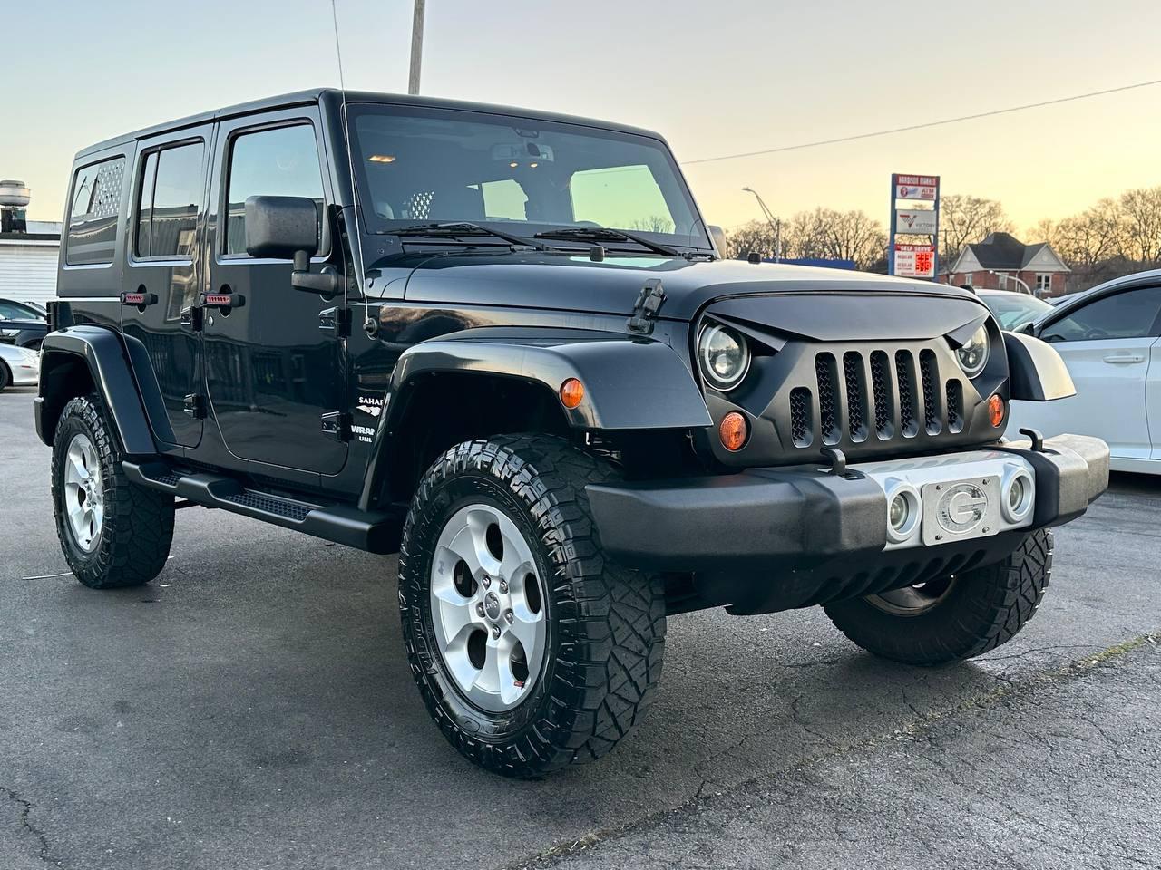 Jeep Wrangler Unlimited Sahara 4WD 2013