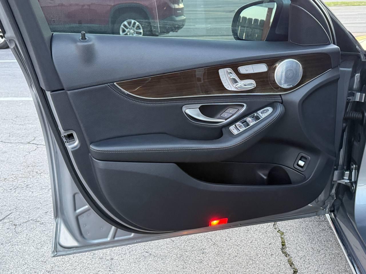 Mercedes-Benz C-Class C300 4MATIC Sedan 2015