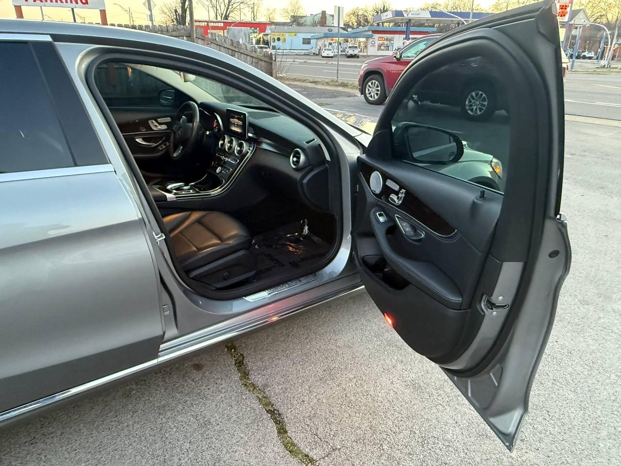 Mercedes-Benz C-Class C300 4MATIC Sedan 2015