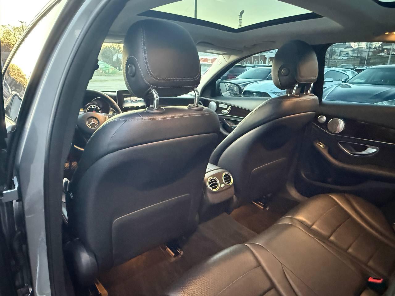 Mercedes-Benz C-Class C300 4MATIC Sedan 2015