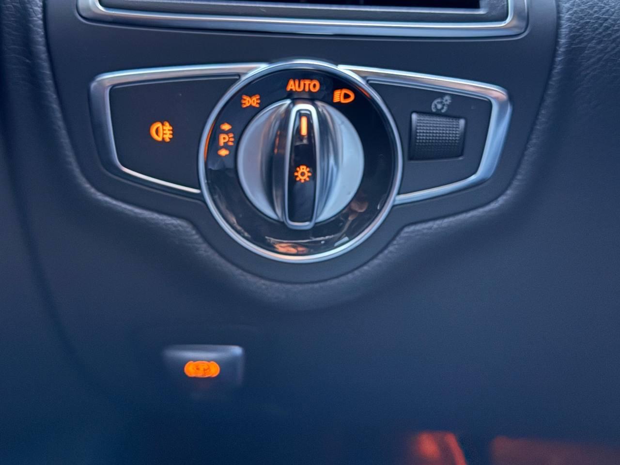 Mercedes-Benz C-Class C300 4MATIC Sedan 2015