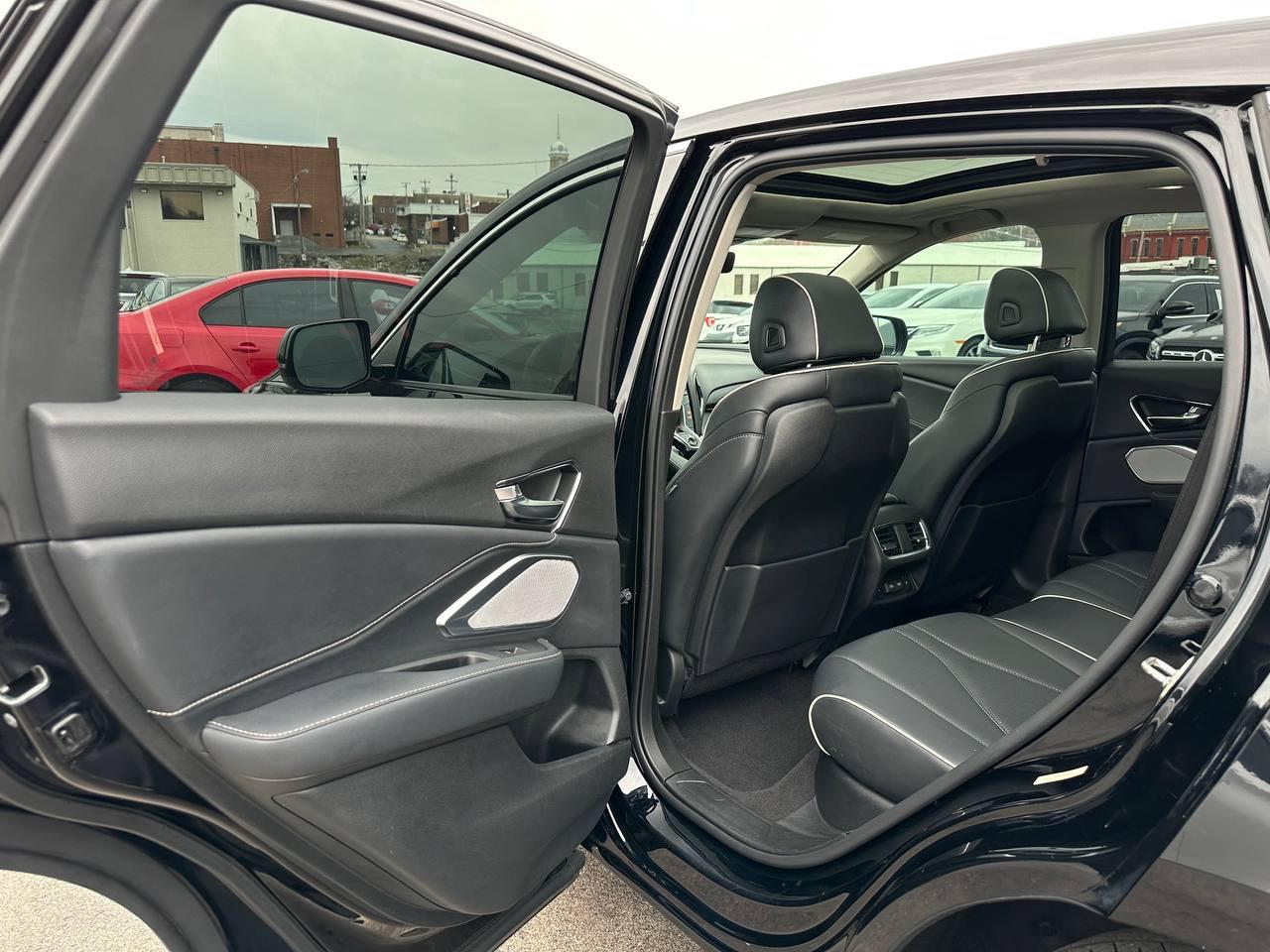 Acura RDX SH-AWD w/Advance Package 2019