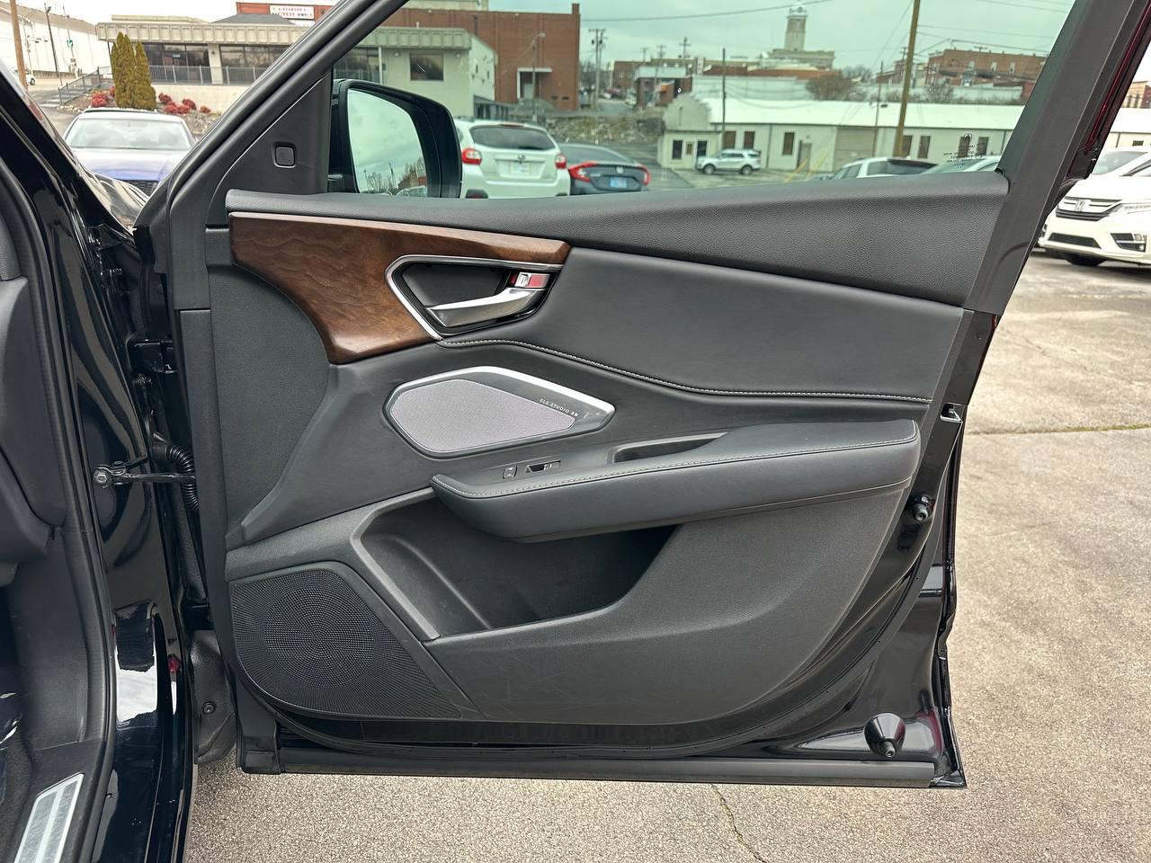 Acura RDX SH-AWD w/Advance Package 2019