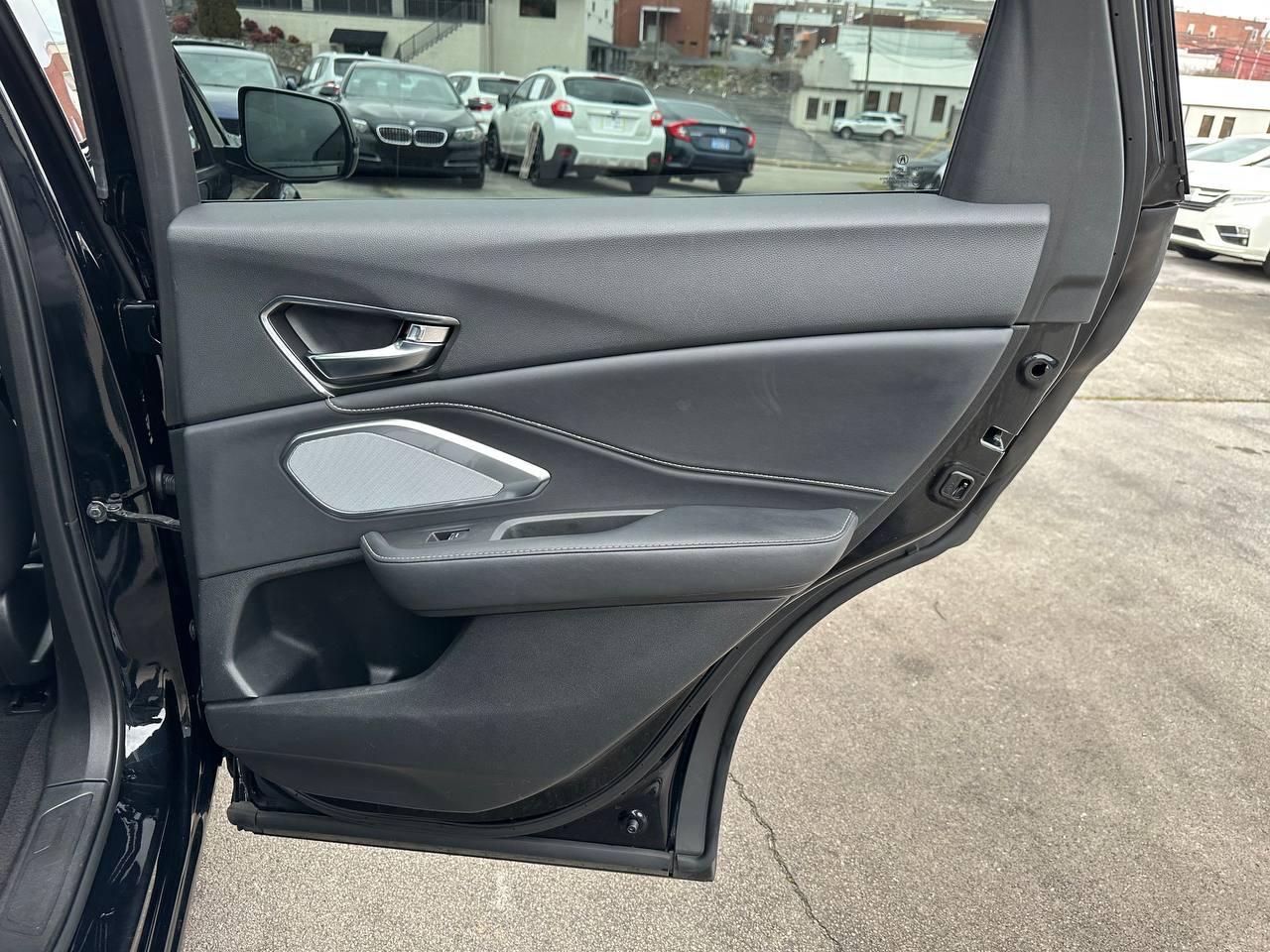 Acura RDX SH-AWD w/Advance Package 2019